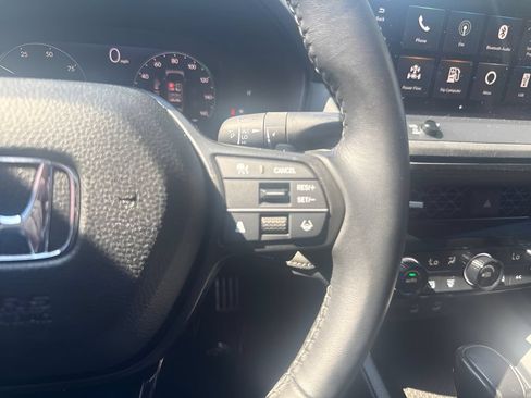Used 2023 Honda Accord Sport image 17