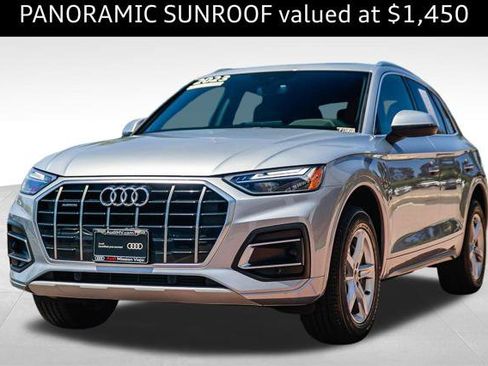 Certified 2023 Audi Q5 2.0T Premium w/ Convenience Package AWD/4WD image 3