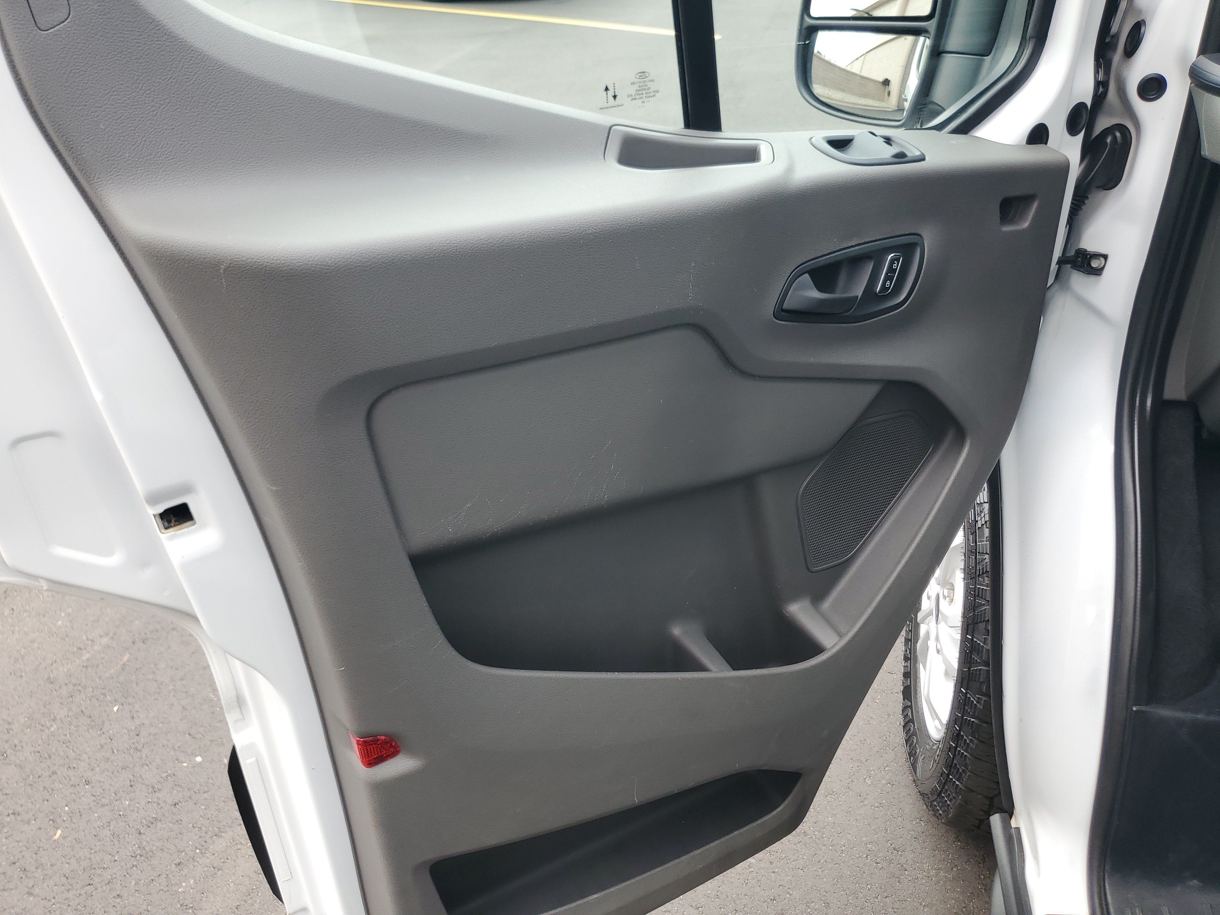 Used 2024 Ford Transit 350 XLT RWD image 10