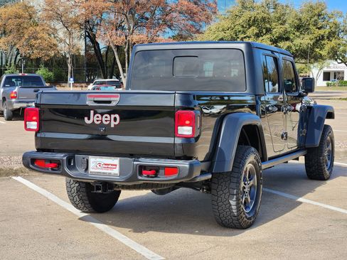 Used 2023 Jeep Gladiator Rubicon w/ Cold Weather Group image 6