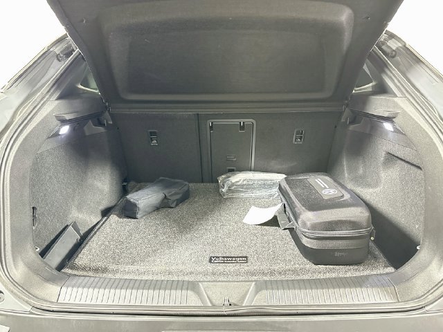 Certified 2023 Volkswagen ID.4 Pro S AWD/4WD image 28
