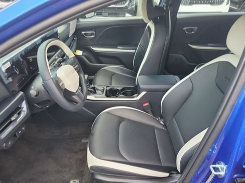 New 2026 Kia K4 EX FWD image 17