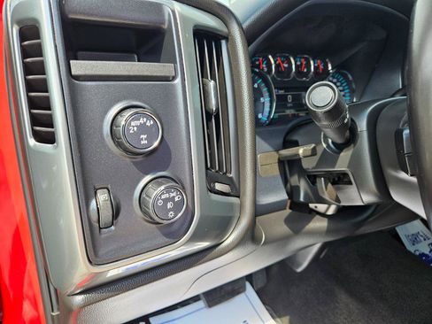 Used 2018 Chevrolet Silverado 1500 LT w/ All Star Edition AWD/4WD image 24