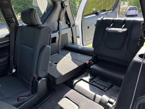 Used 2021 Lexus GX 460 Premium AWD/4WD image 33