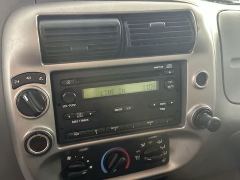 Used 2010 Ford Ranger XLT AWD/4WD image 16