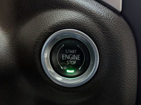 Used 2020 GMC Sierra 1500 SLT w/ SLT Premium Plus Package image 22