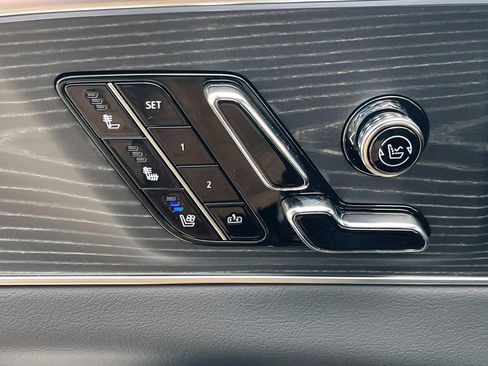 New 2026 Cadillac Lyriq V image 23