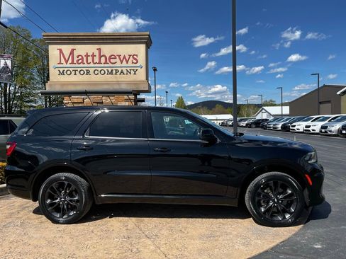 Used 2025 Dodge Durango GT AWD/4WD image 4