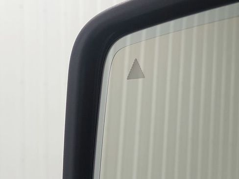 New 2026 RAM 2500 Laramie AWD/4WD image 32