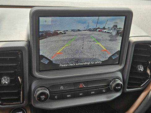 New 2024 Ford Bronco Sport Outer Banks image 19