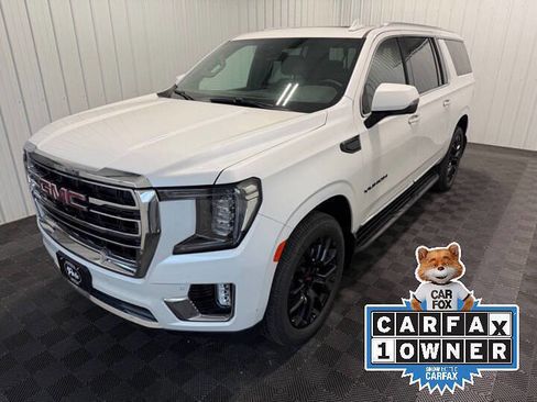 Used 2023 GMC Yukon XL SLT w/ SLT Premium Package AWD/4WD image 1