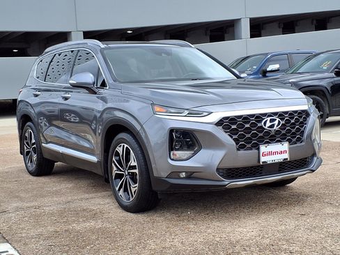 Used 2019 Hyundai Santa Fe FWD image 2