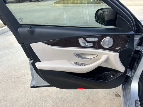 Used 2021 Mercedes-Benz E 350 E 350 image 20