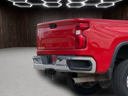 Used 2022 Chevrolet Silverado 2500 LT w/ Convenience Package AWD/4WD image 10