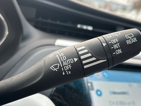 Used 2019 Chevrolet Bolt LT image 39