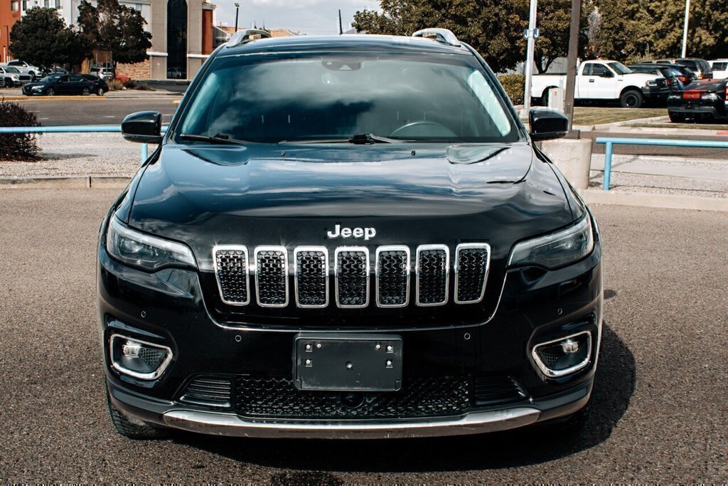 Used 2021 Jeep Cherokee Limited AWD/4WD image 40
