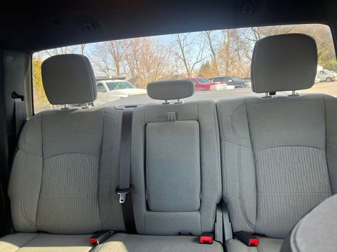 Used 2024 RAM 2500 Big Horn w/ Towing Technology Group image 29