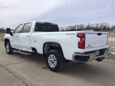 Used 2025 Chevrolet Silverado 2500 LT w/ Safety Package image 4