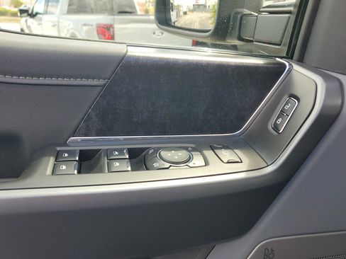 New 2026 Ford F250 XLT w/ XLT Premium Package image 13