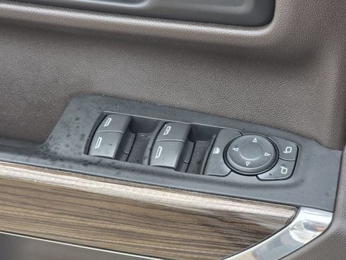 Used 2022 Chevrolet Silverado 1500 RST AWD/4WD image 21