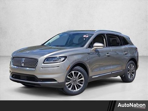 Used 2023 Lincoln Nautilus FWD image 1