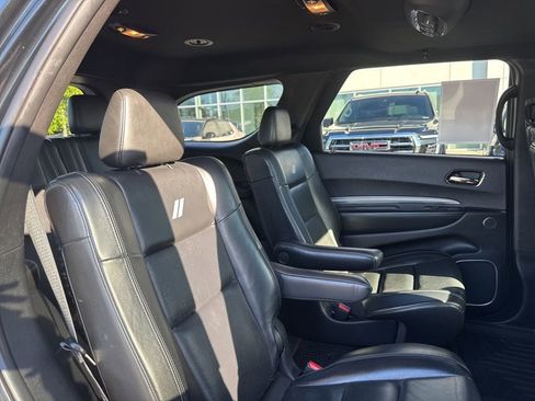 Used 2020 Dodge Durango R/T w/ Technology Group RWD image 22