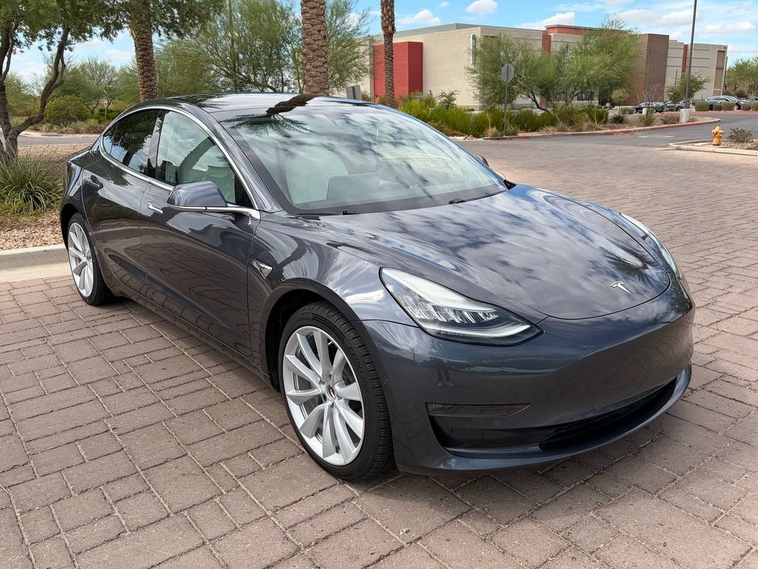 Used 2019 Tesla Model 3 Standard Range Plus RWD image 1
