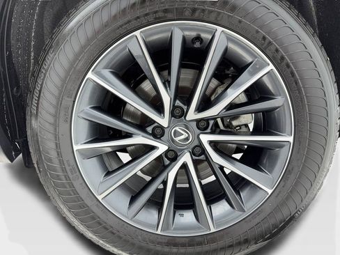 Used 2024 Lexus NX 250 FWD w/ Towing Package (2000 Lbs) image 55