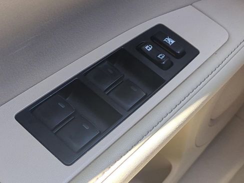 Used 2015 Lexus ES 350 w/ Luxury Package image 18