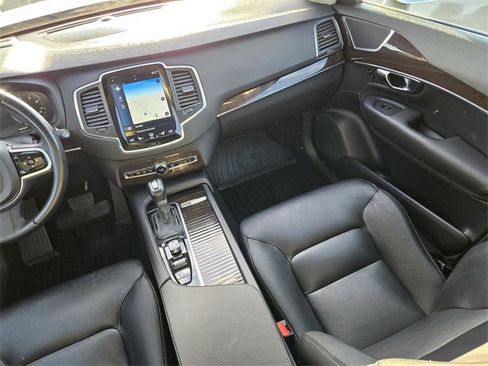 Used 2019 Volvo XC90 T6 Momentum w/ Advanced Package image 33