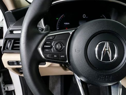 Used 2022 Acura MDX SH-AWD w/ Technology Package image 9