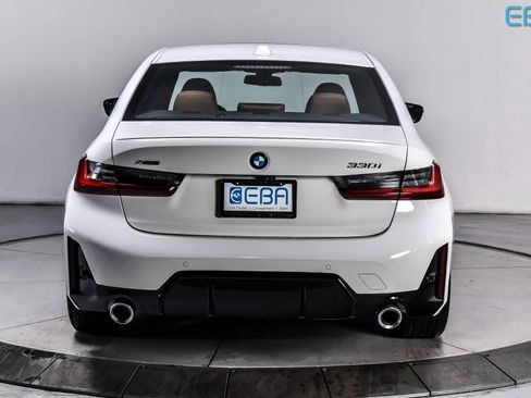 Used 2025 BMW 330i xDrive Sedan w/ M Sport Package image 5