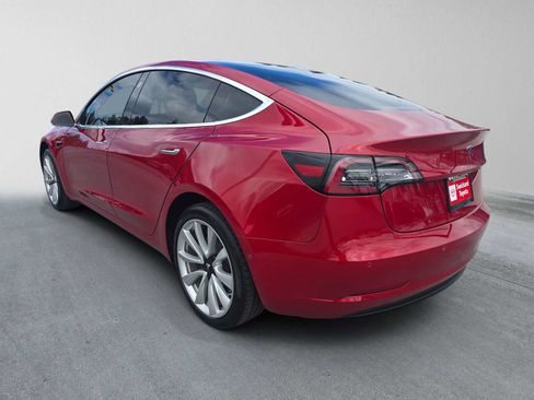Used 2018 Tesla Model 3 Long Range RWD image 5