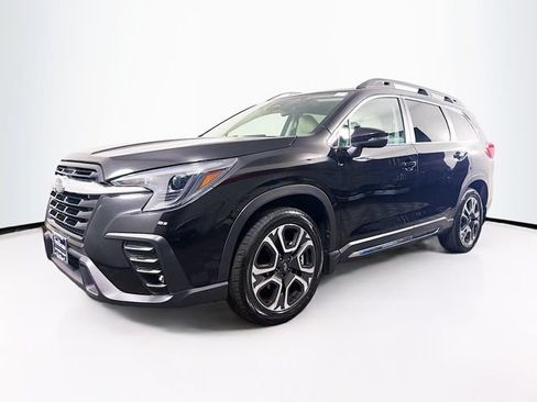 Used 2023 Subaru Ascent Limited AWD/4WD image 3
