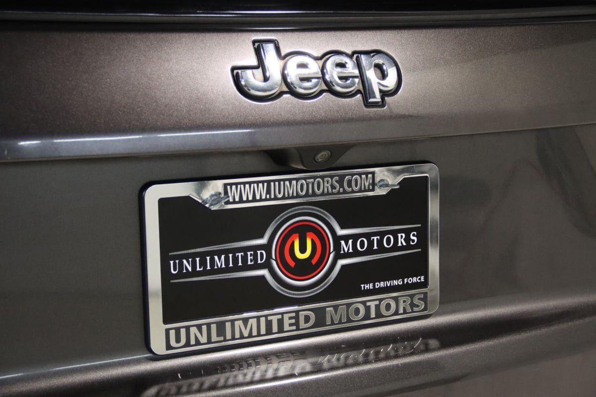 Used 2018 Jeep Compass Sport AWD/4WD image 4