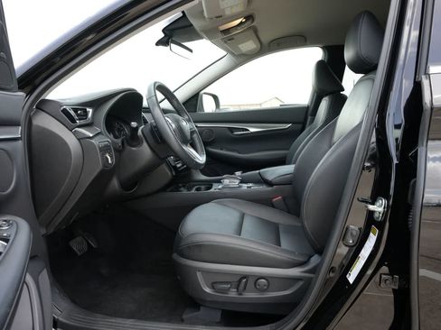 Certified 2023 INFINITI QX50 Pure FWD image 16