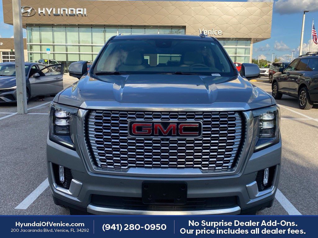 Used 2023 GMC Yukon XL Denali w/ Denali Reserve Package AWD/4WD image 35