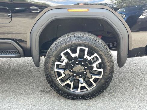 Used 2025 GMC Sierra 2500 Denali Ultimate AWD/4WD image 16