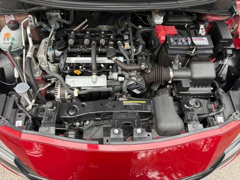 Used 2025 Nissan Versa SV image 28