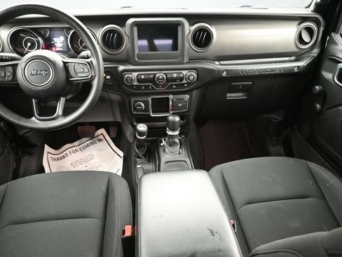 Used 2022 Jeep Wrangler Unlimited Sport AWD/4WD image 12