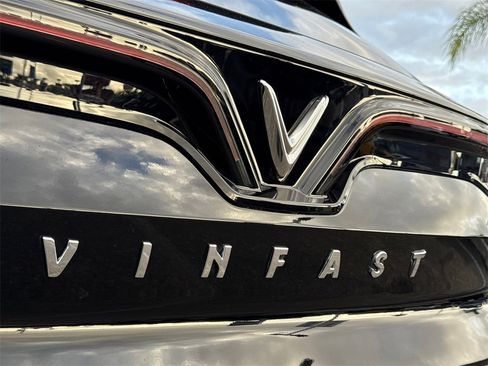 New 2025 VinFast VF 8 Plus image 9