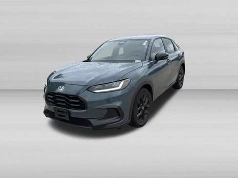 Used 2023 Honda HR-V Sport image 10