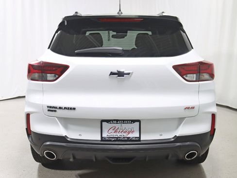 Used 2021 Chevrolet TrailBlazer RS w/ Sun and Liftgate Package image 13