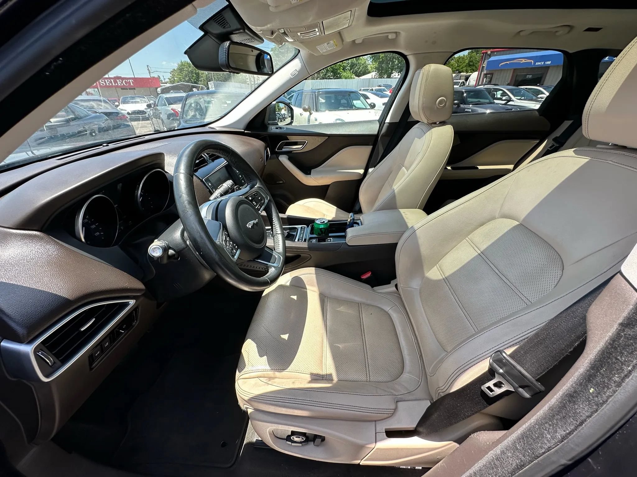 Used 2018 Jaguar F-PACE Prestige AWD/4WD image 10