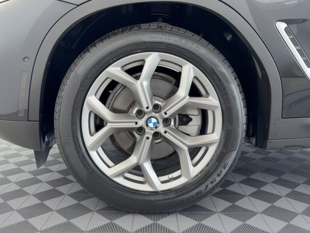 Certified 2024 BMW X3 sDrive30i w/ Convenience Package RWD image 13