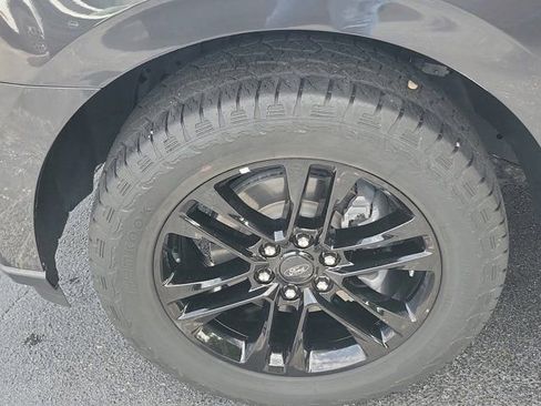 Certified 2023 Ford Expedition XLT RWD image 11