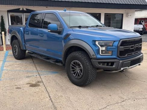 Used 2019 Ford F150 Raptor w/ Equipment Group 802A Luxury image 4