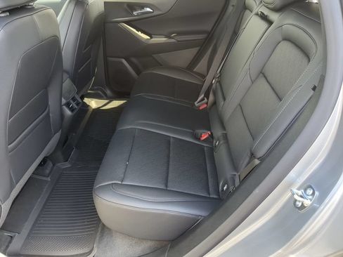 New 2026 Chevrolet Equinox LT w/ Convenience Package II AWD/4WD image 20