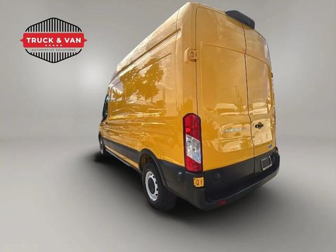 Used 2023 Ford Transit 250 148 High Roof w/ Load Area Protection Package RWD image 3