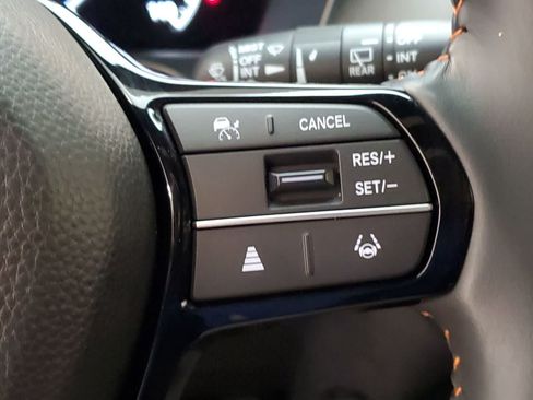 Certified 2025 Honda HR-V Sport image 12